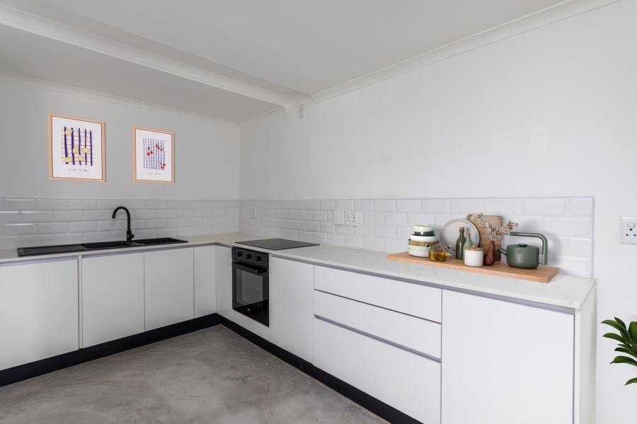 To Let 1 Bedroom Property for Rent in Gardens Western Cape